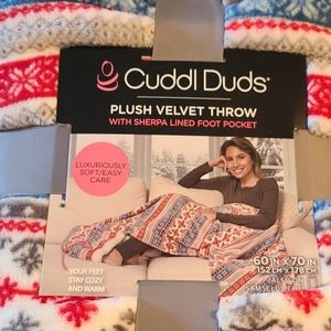 60x70 in cuddl dud Plush velvet throw